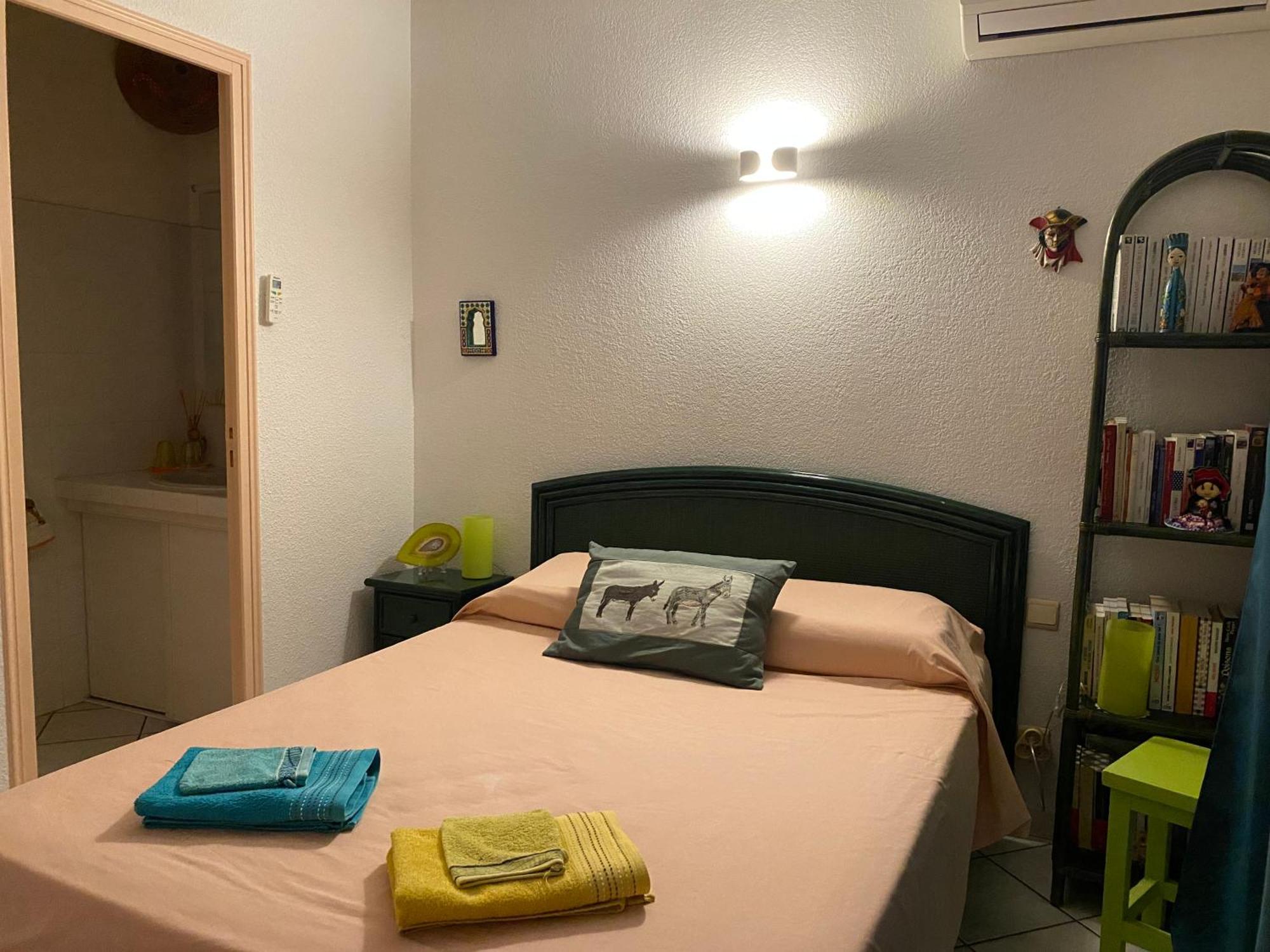 Chambres Table D'Hotes Carpe Diem Villeneuve-la-Rivière Buitenkant foto